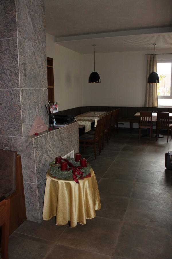 Gasthof Linde-Classico Bad Mergentheim Extérieur photo